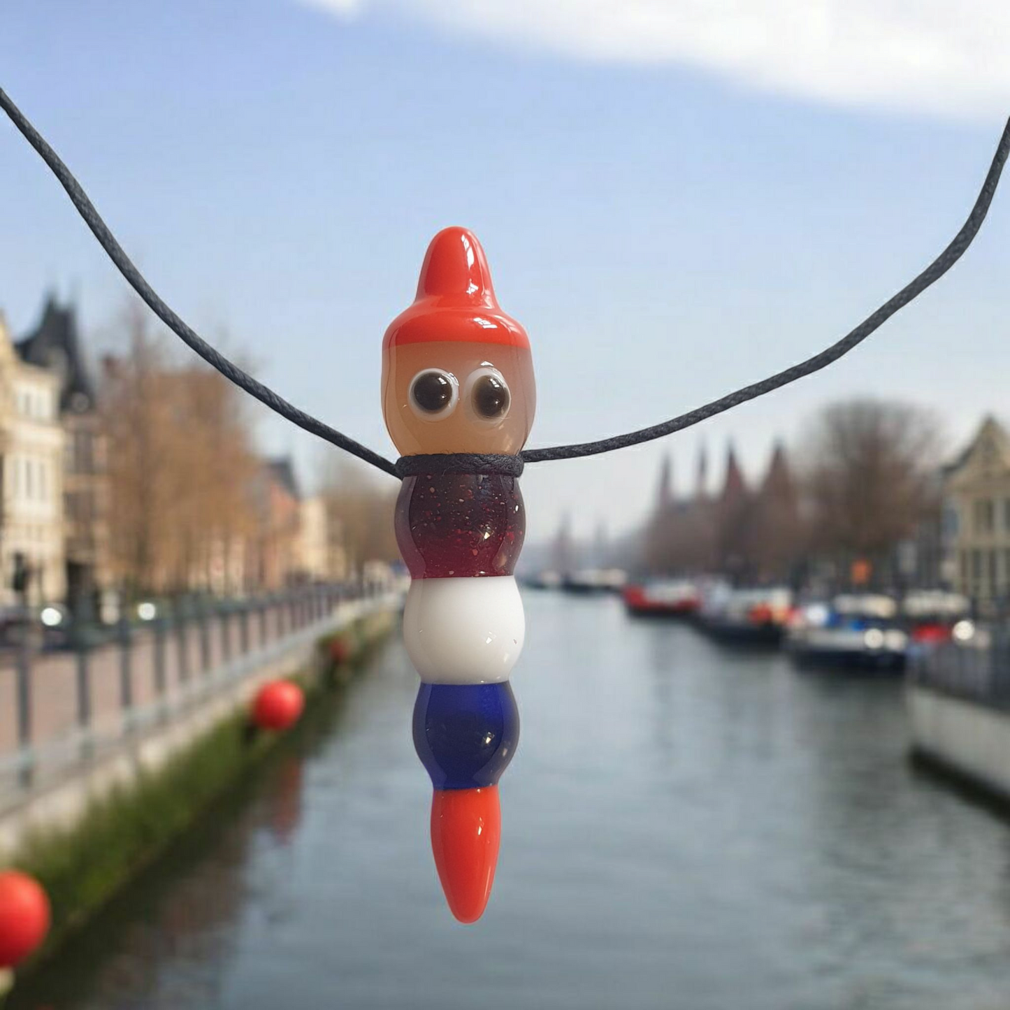 Wormington Van Der Smit Glass pendant